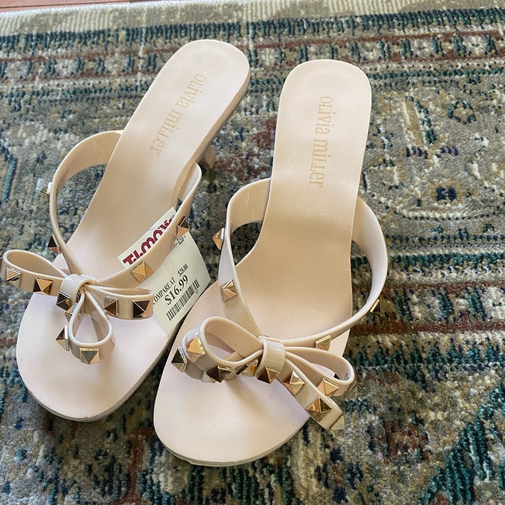 Beige & Gold Studded Kitten Heel